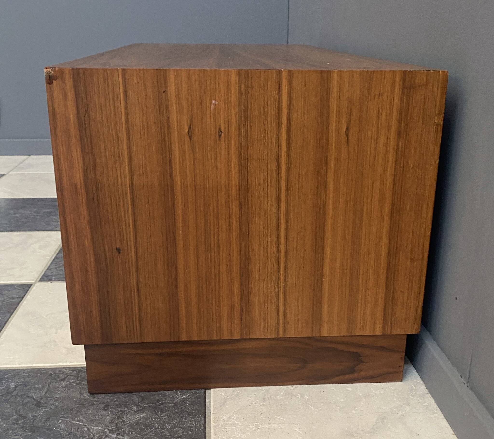 Lowboard / Tv cabinet 1970s