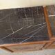 Large buffet en noyer massif, dessus en marbre noir