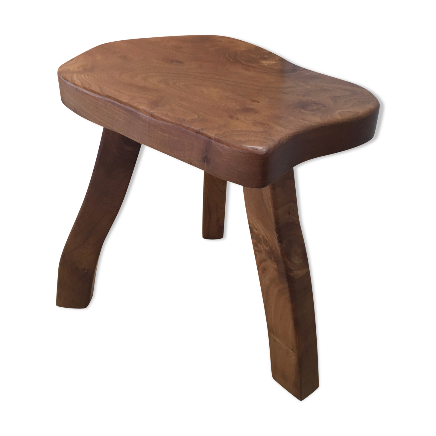 Tabouret tripode en orme