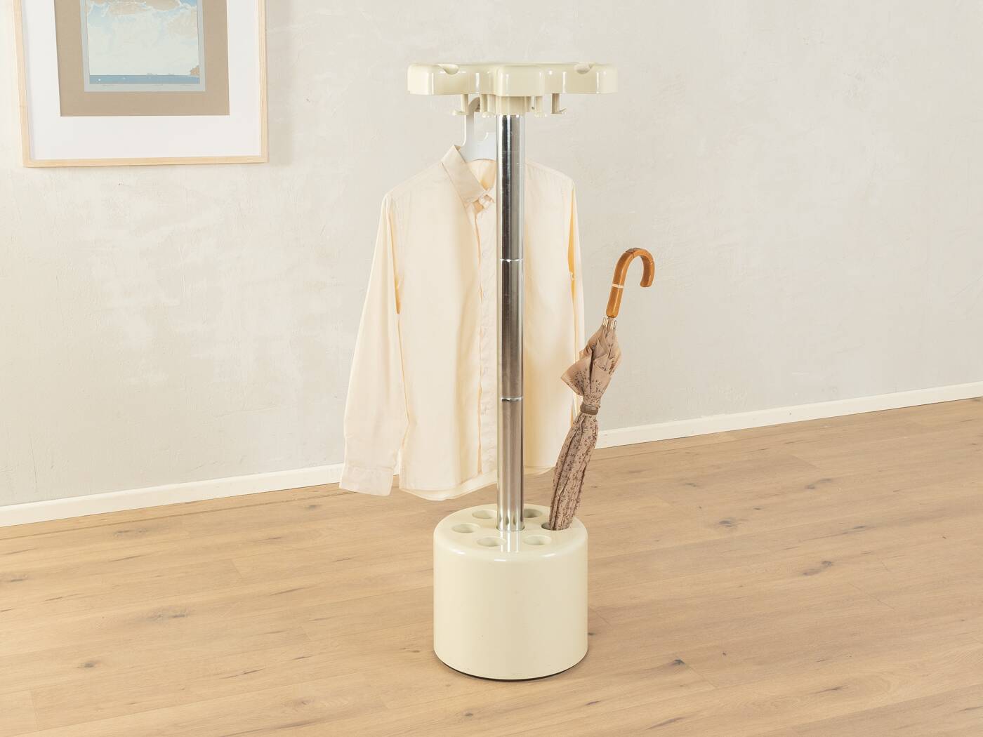 Space Age Coat Stand "VIP" by Pablett
