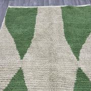 Tapis marocain berbère en laine 150/260