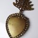 Ex-voto ancien cœur enflammé de Marie pomponne serti de strass, XIXe-XXe