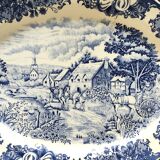 Large porcelain dish with blue décor