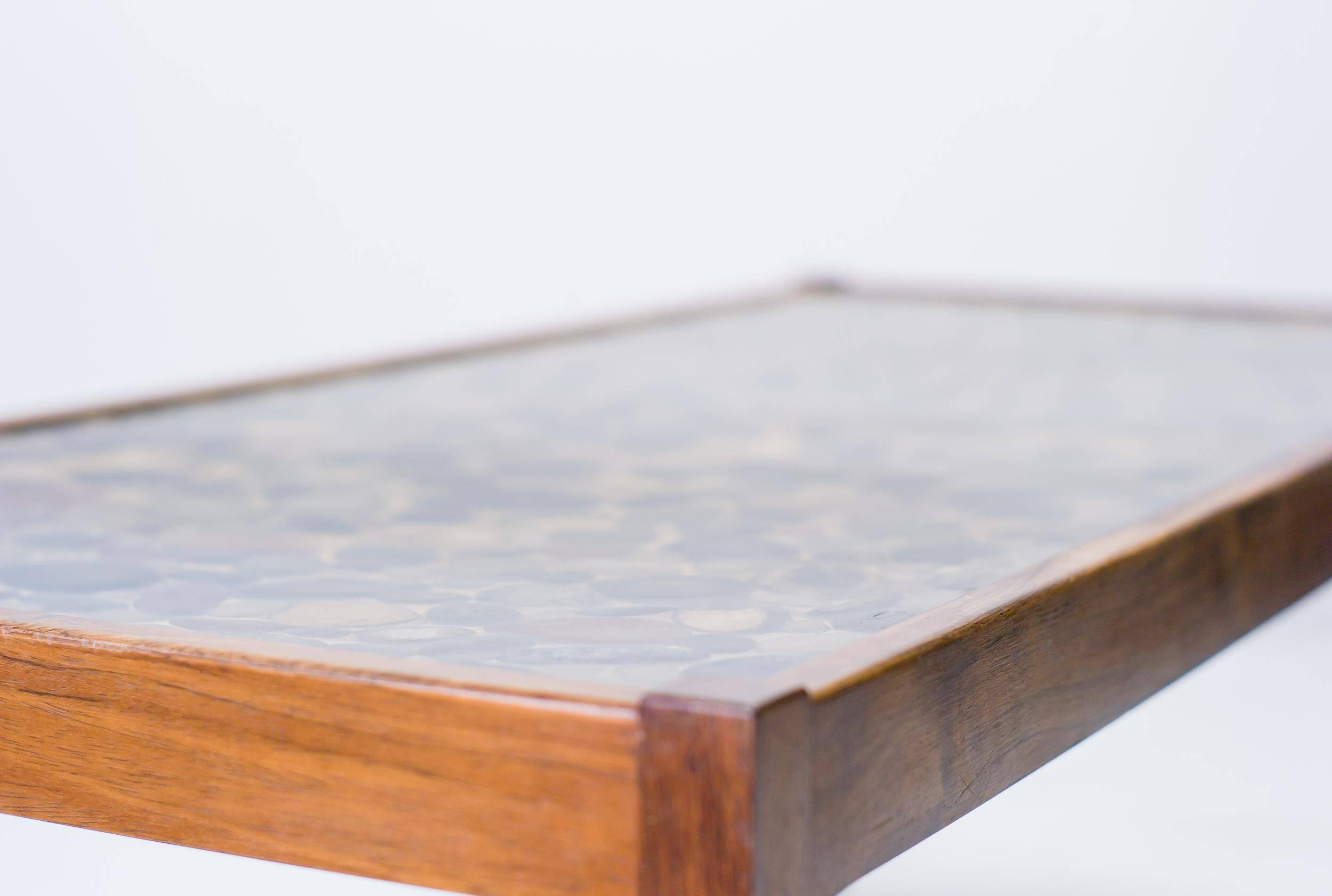 Table basse unique Pebbles d'Ib Kofod-Larsen