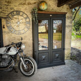 Late 19th century display case in solid oak
