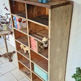 Meuble à case