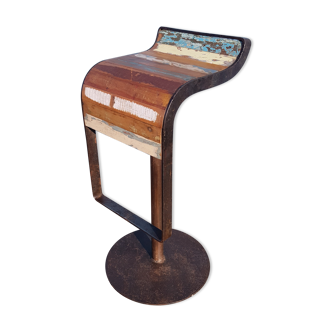 Bar stool design cast iron and wood