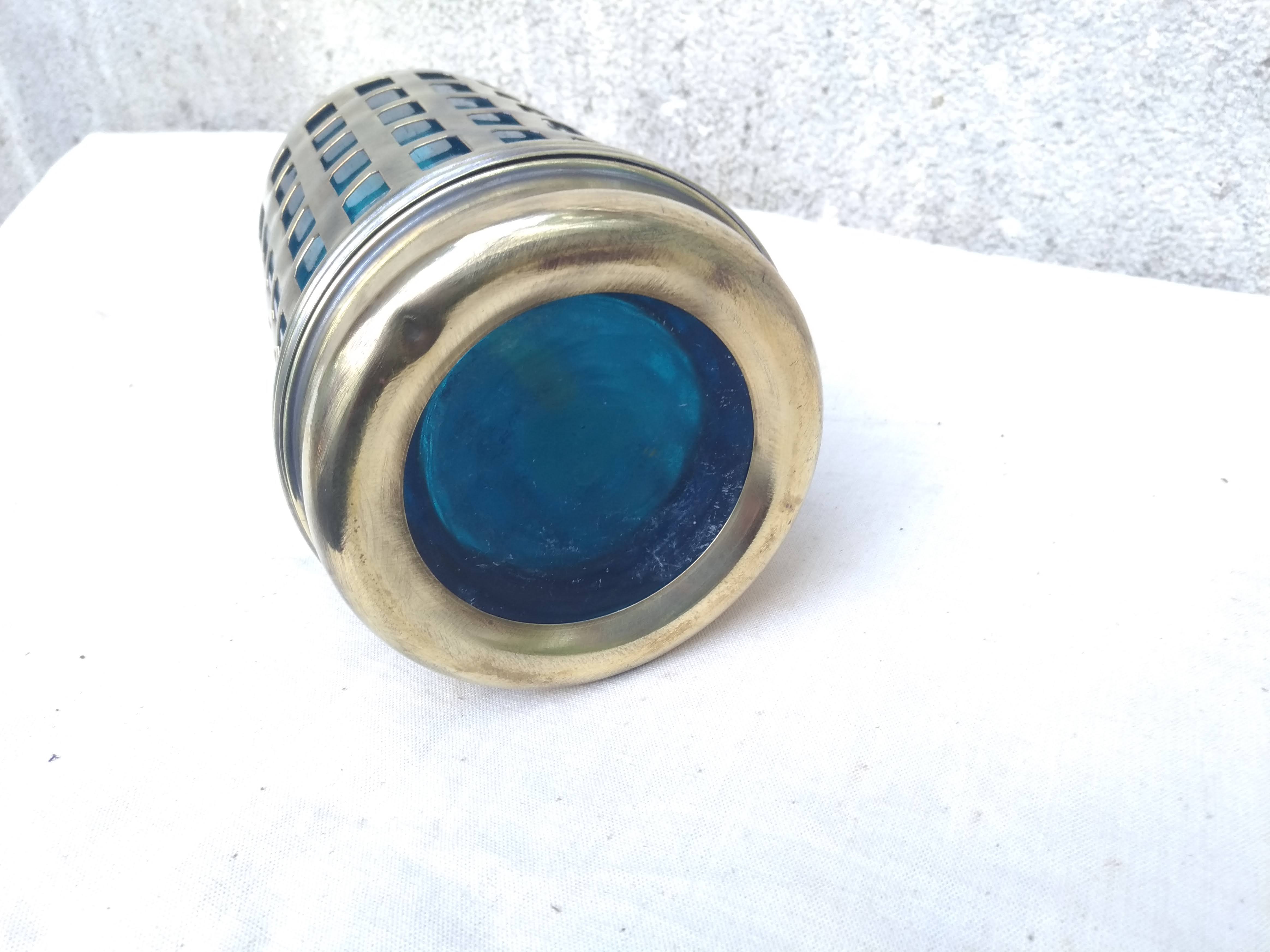 Seltz water siphon