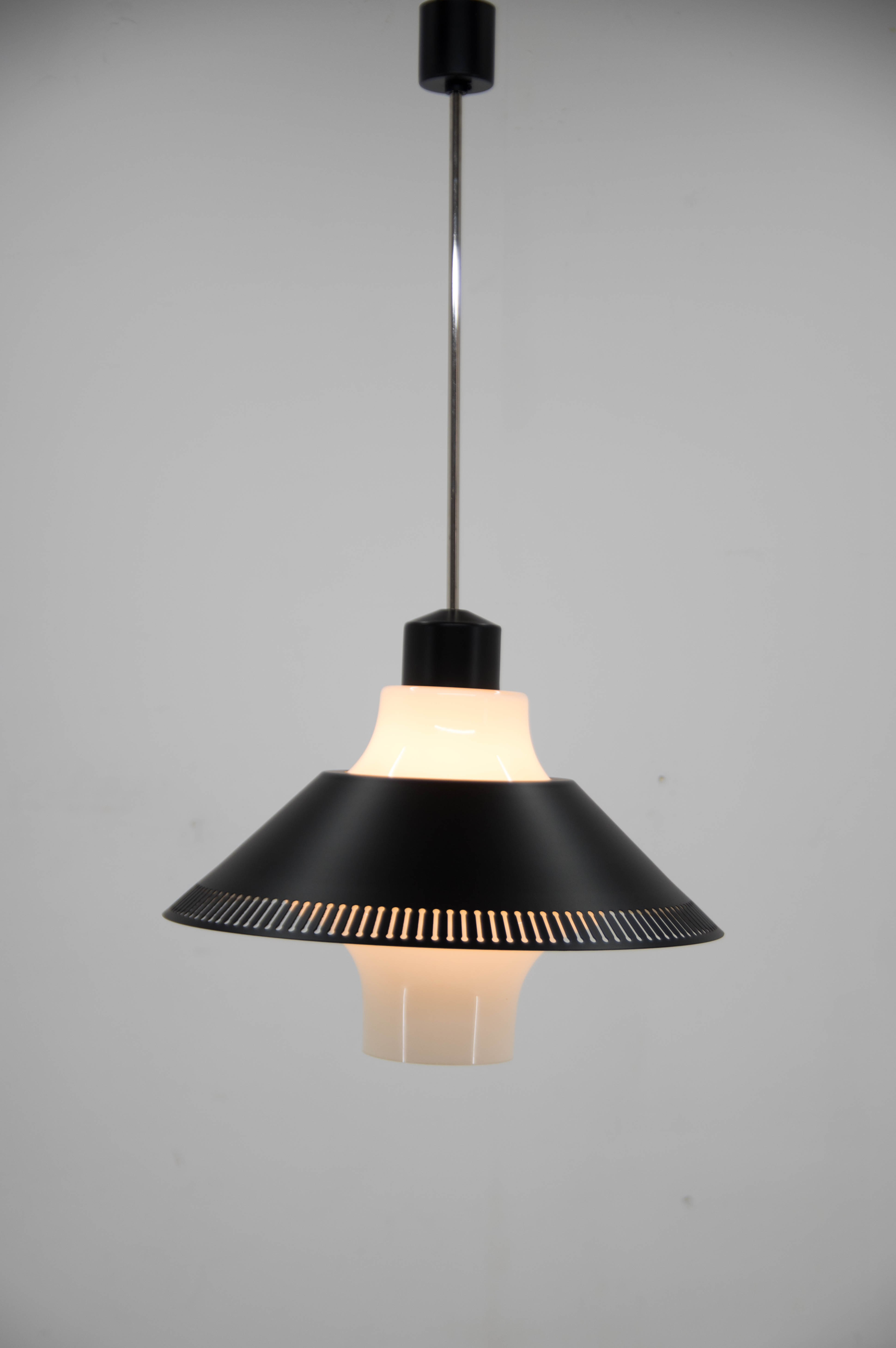 Lustre mid-century par Napako, Tchécoslovaquie, années 1970