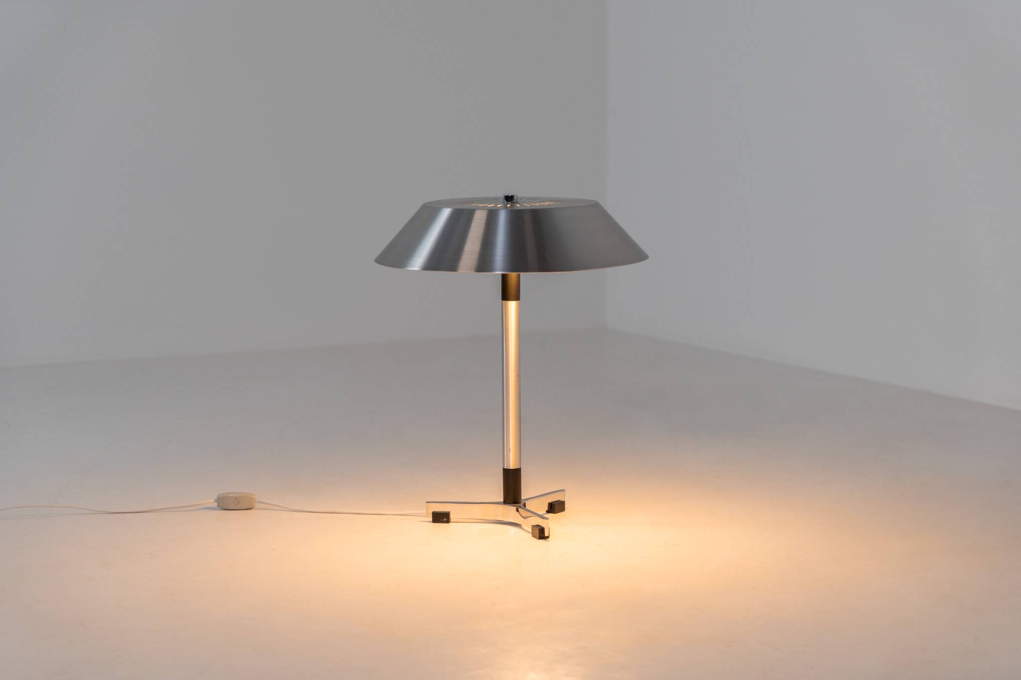 “President” table lamp by Jo Hammerborg for Fog & Mørup