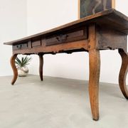 Table, drapière en noyer, XIXème s.
