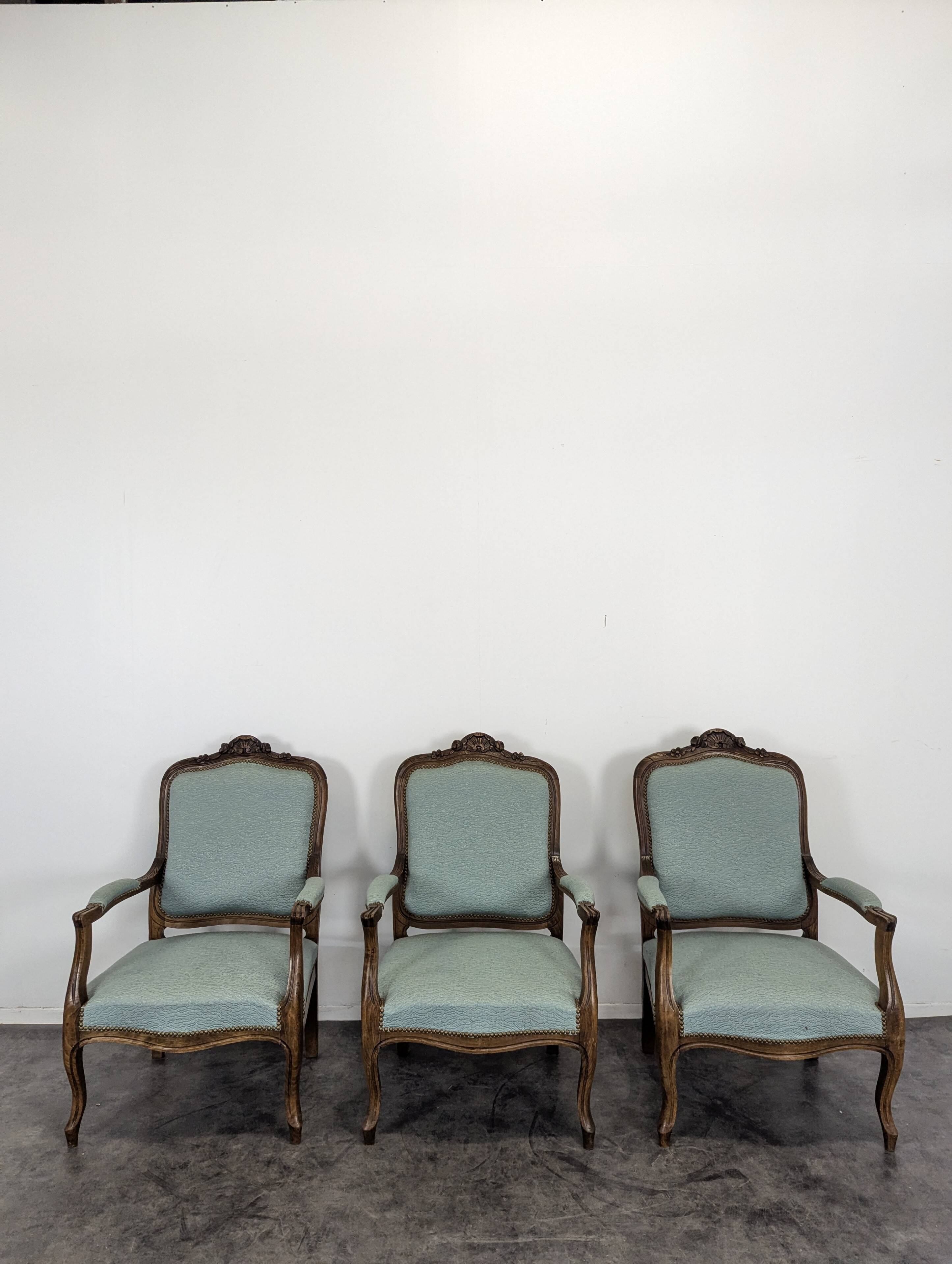 Set of 3 Louis XV style oak armchairs