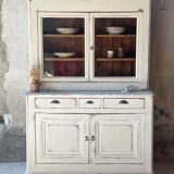 Double-bodied china cabinet