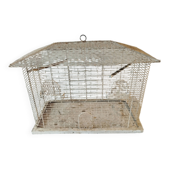 SUPERBE ANCIENNE CAGE A OISEAUX FORME DE MAISON EN METAL LAQUE BLANC STYLE MATHIEU MATEGOT