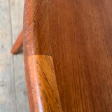 Vintage Scandinavian table in round teak