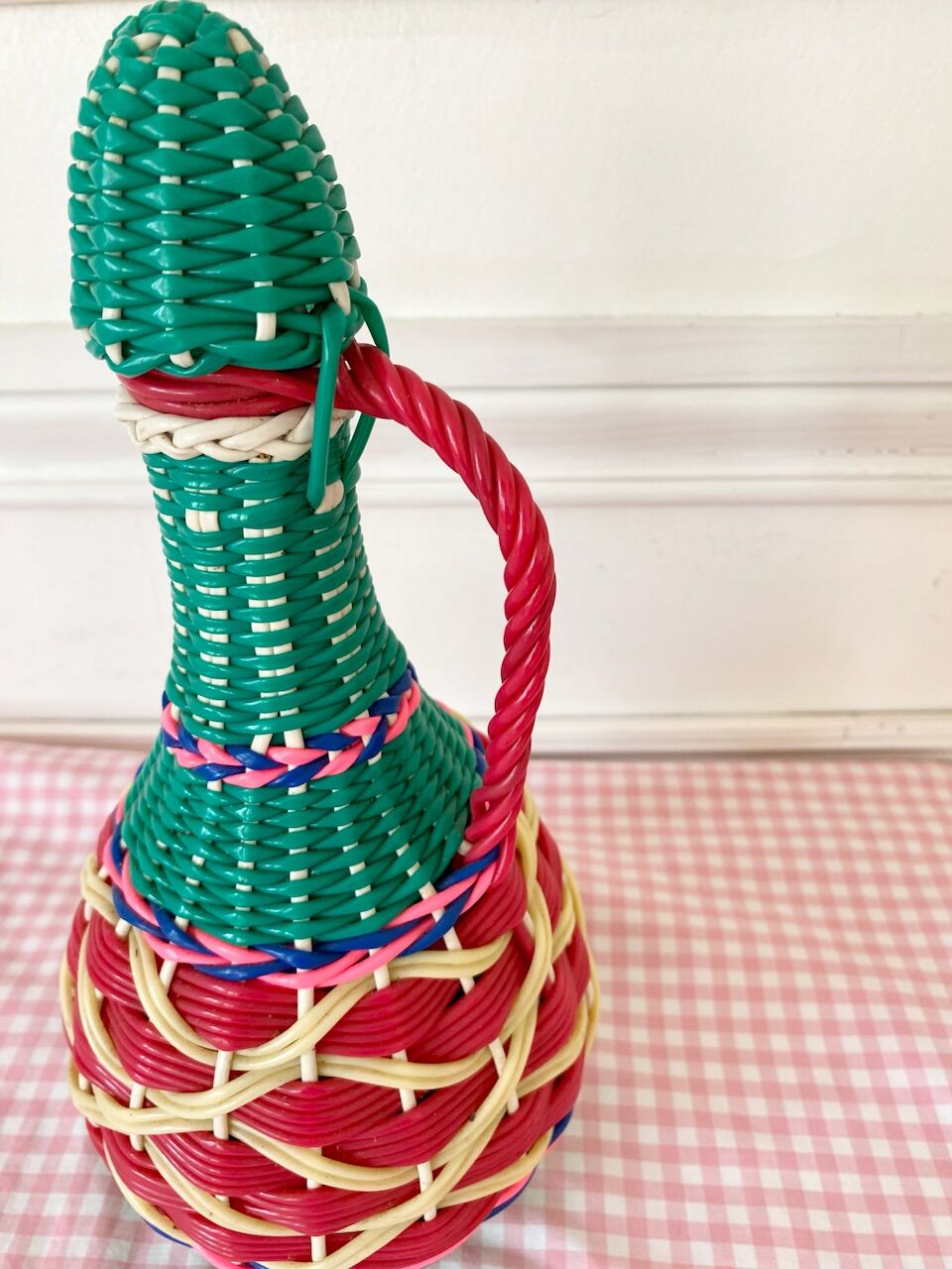 Vintage Scoubidou bottle