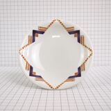 Display cake, compote mill of wolves