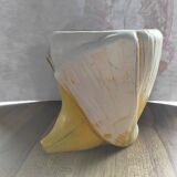 Cache-pot seventies en forme de banane