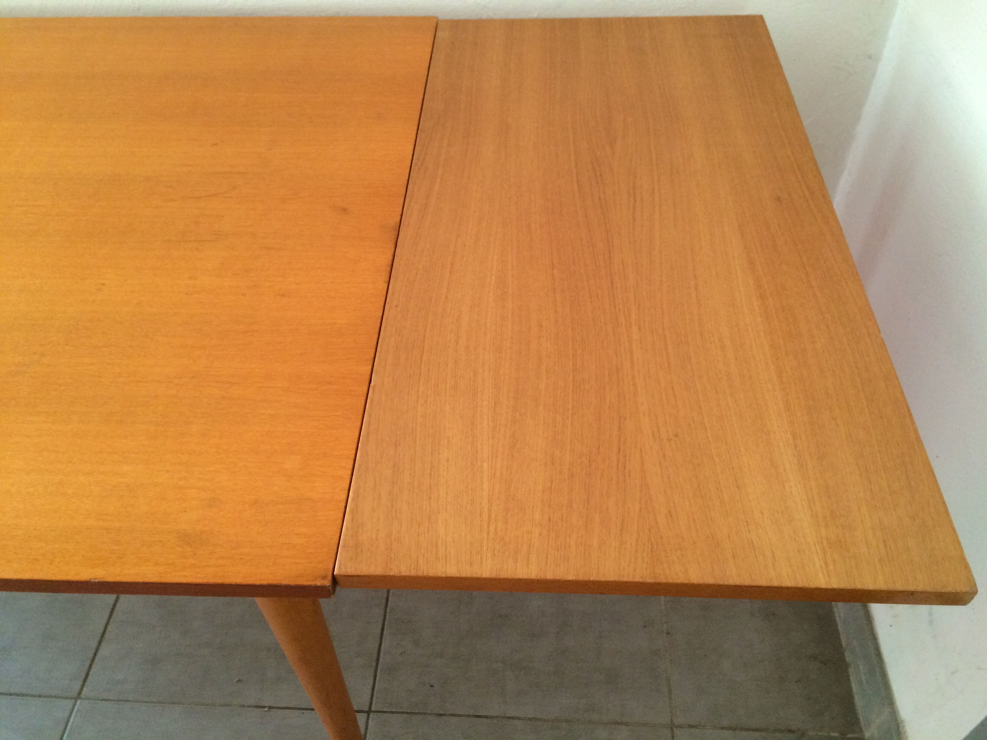 Table vintage oak year 50/60 with 2 extensions
