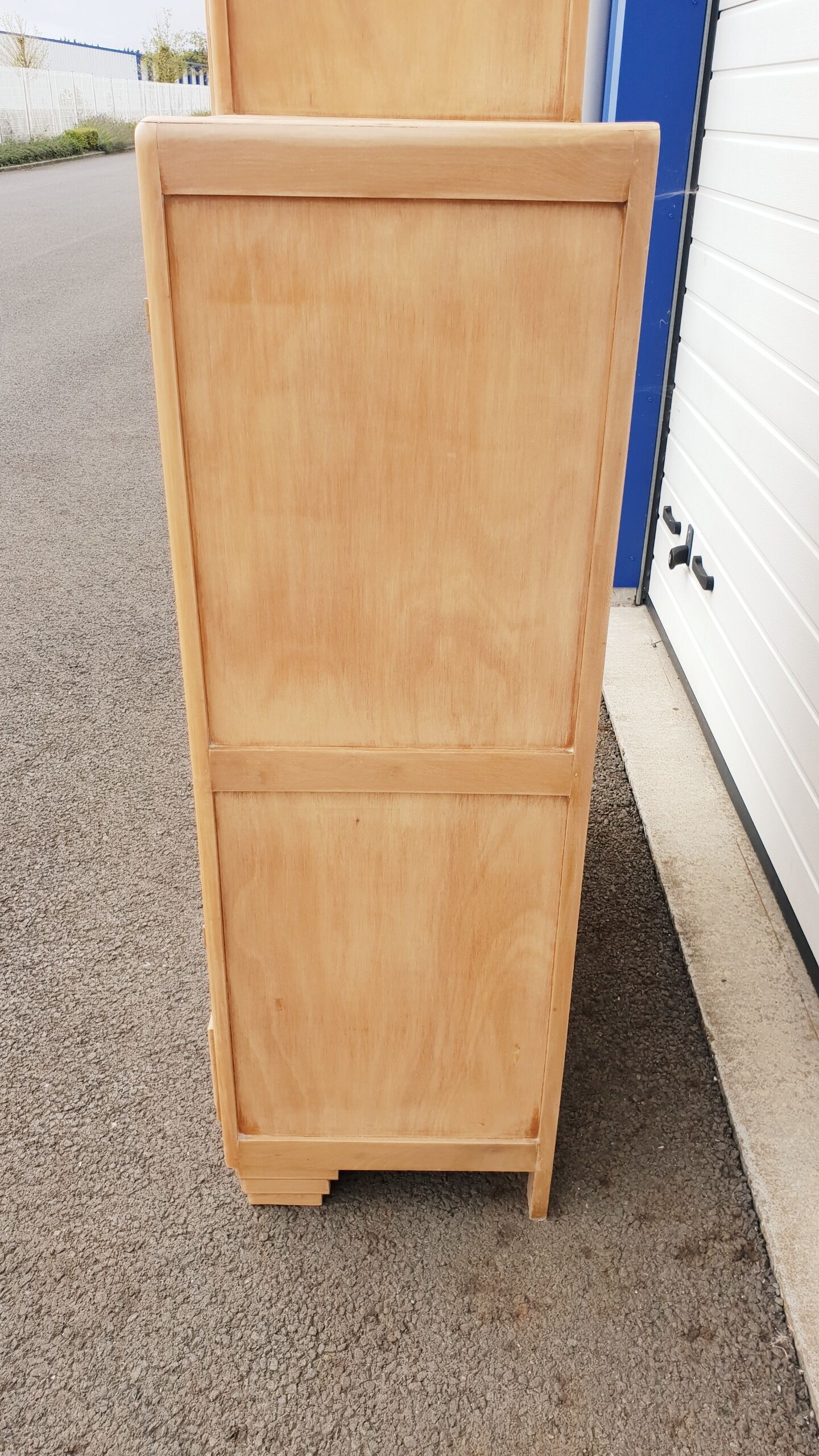 Vintage asymmetric cabinet