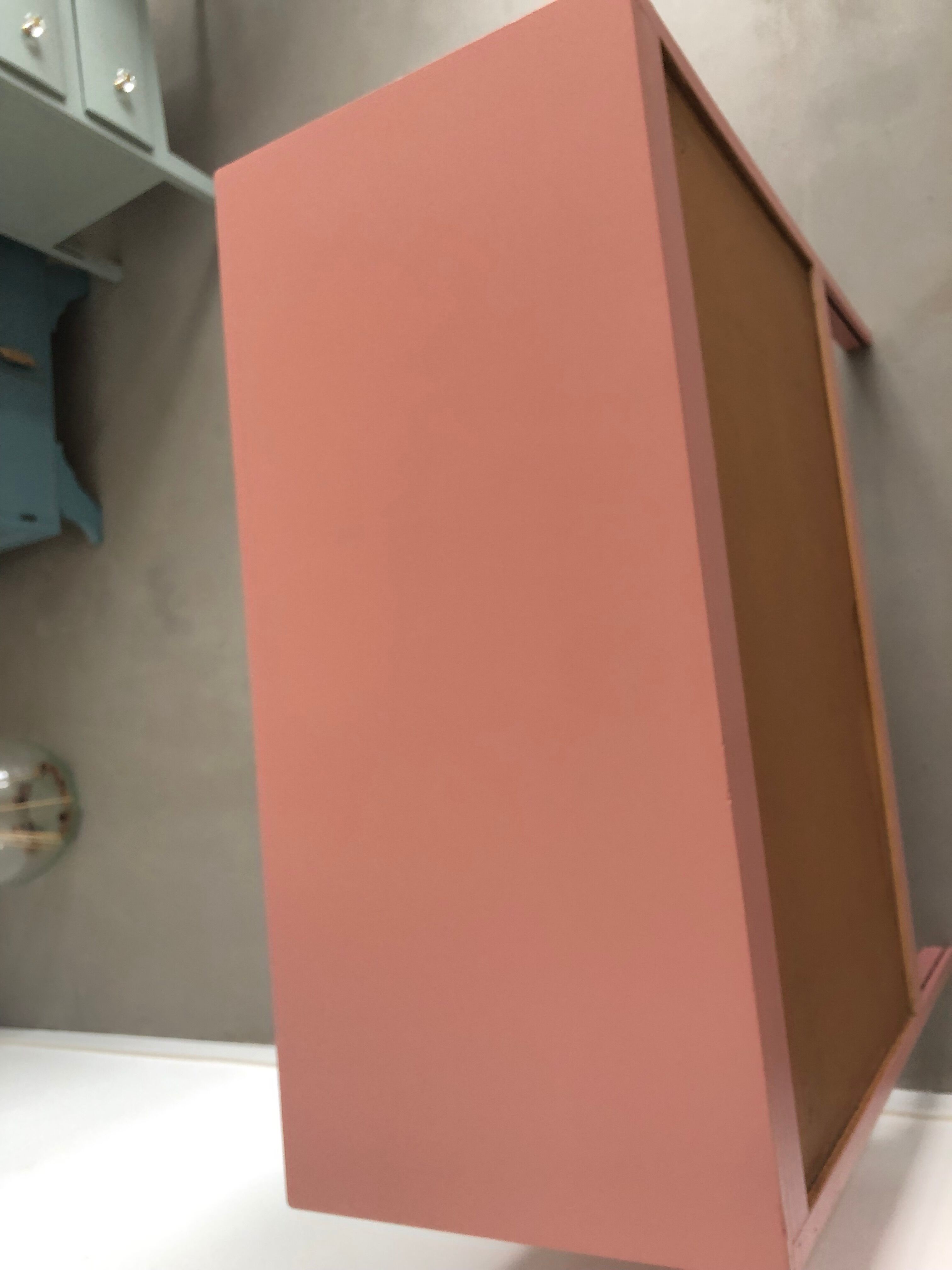 Vintage chest of drawers