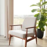 Fauteuil bouclé vintage bois couleur noyer tissu gris champagne design mid