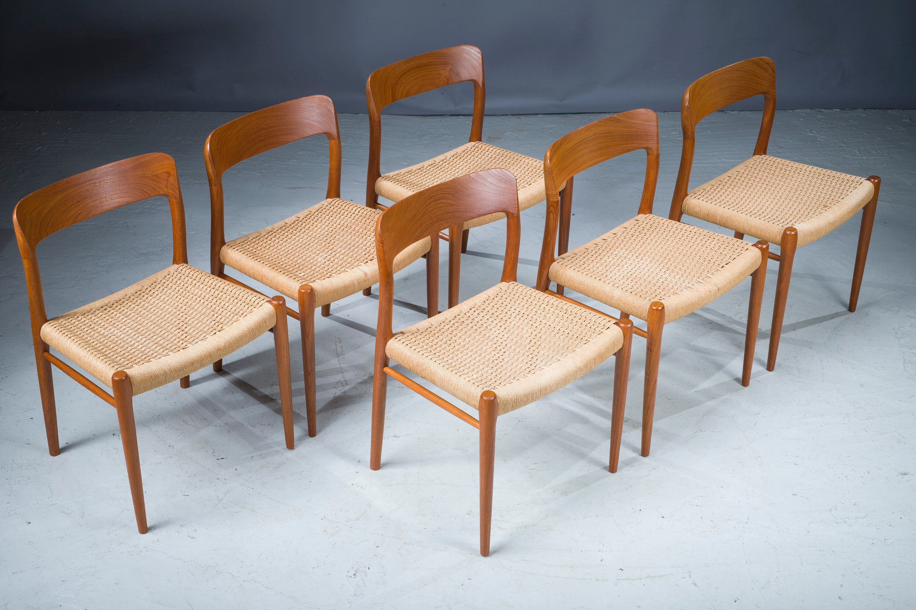 Chaises modèle 75 par Niels O. Møller pour JL Mollers Møbelfabrik, 1950