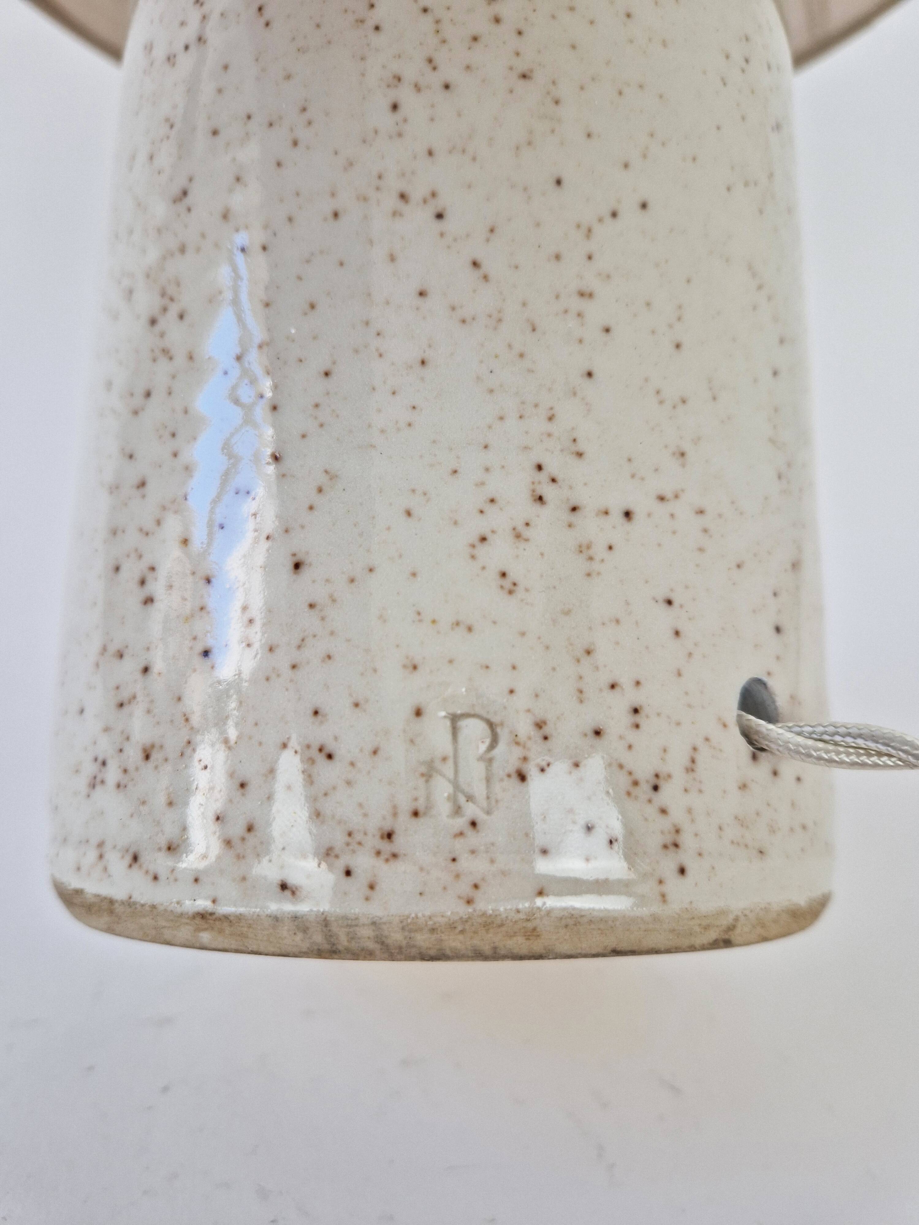 Vintage beige ceramic lamp speckled