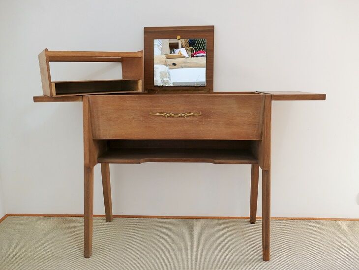 Oak hairdresser console