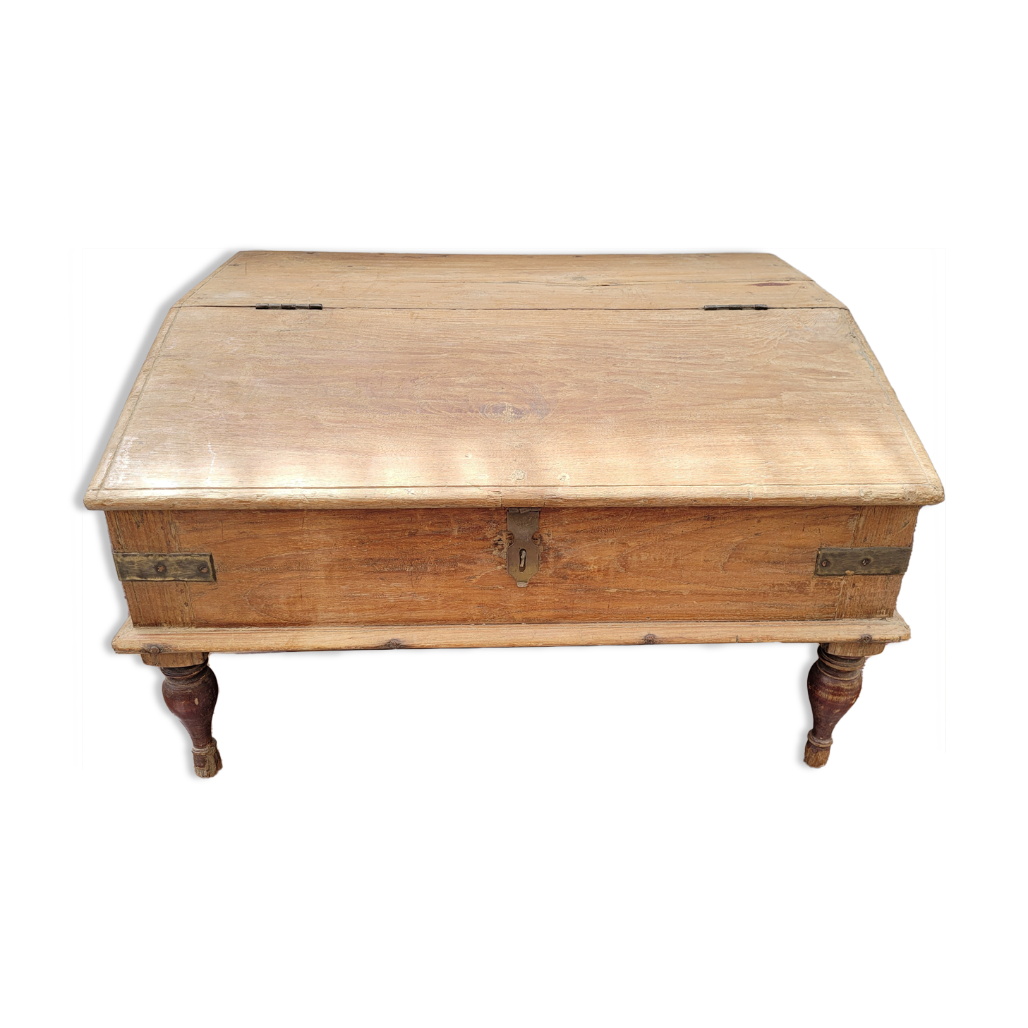 Nineteenth oak writing room