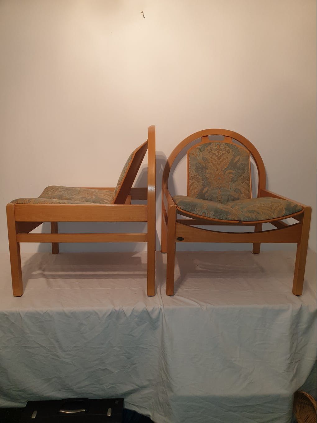 Pair of lounge armchairs Baumann model argos year 70 vintage