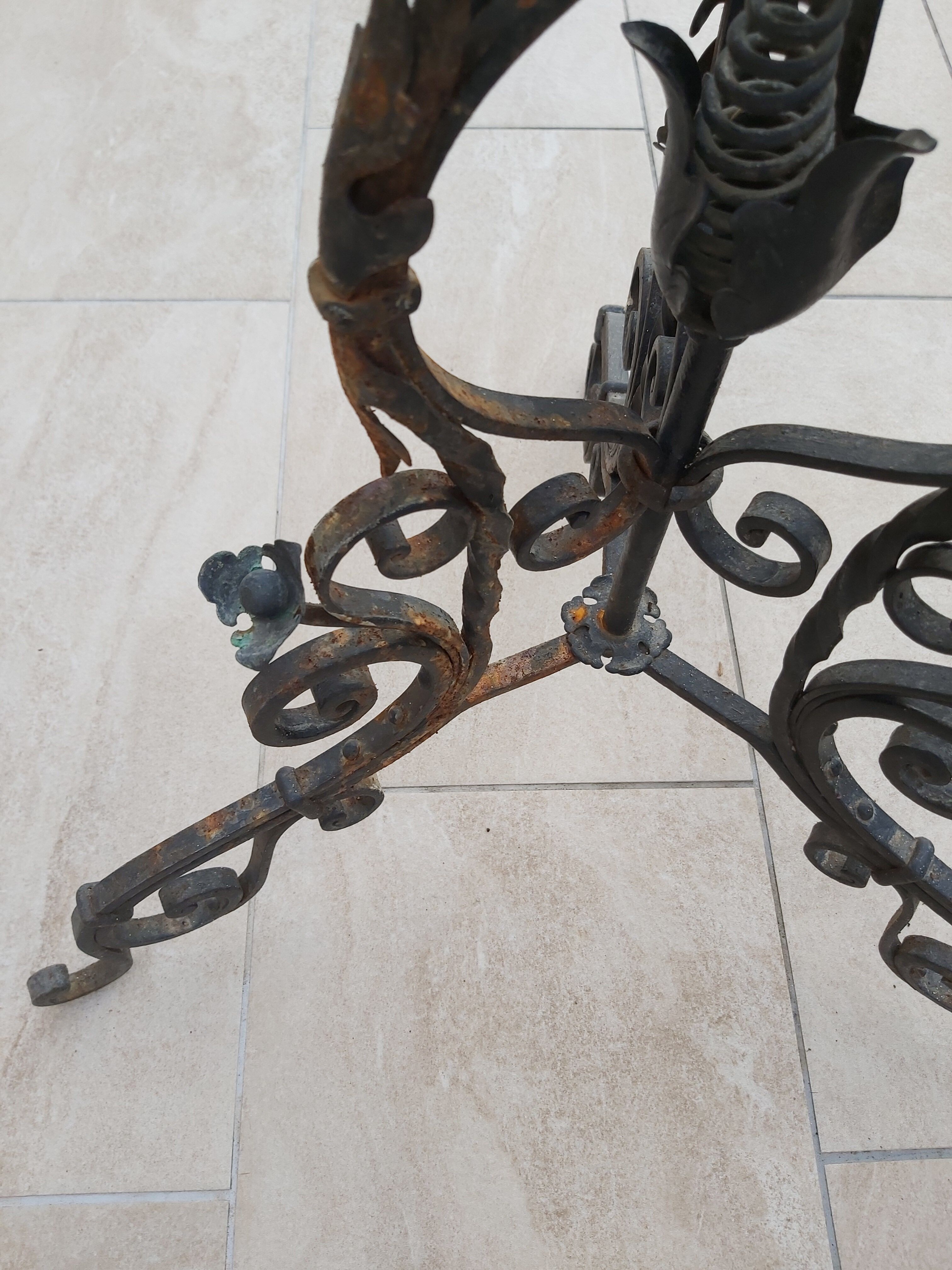 19th-century iron planter