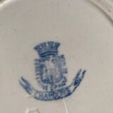 Flat plate in opaque gien porcelain, thistle pattern.