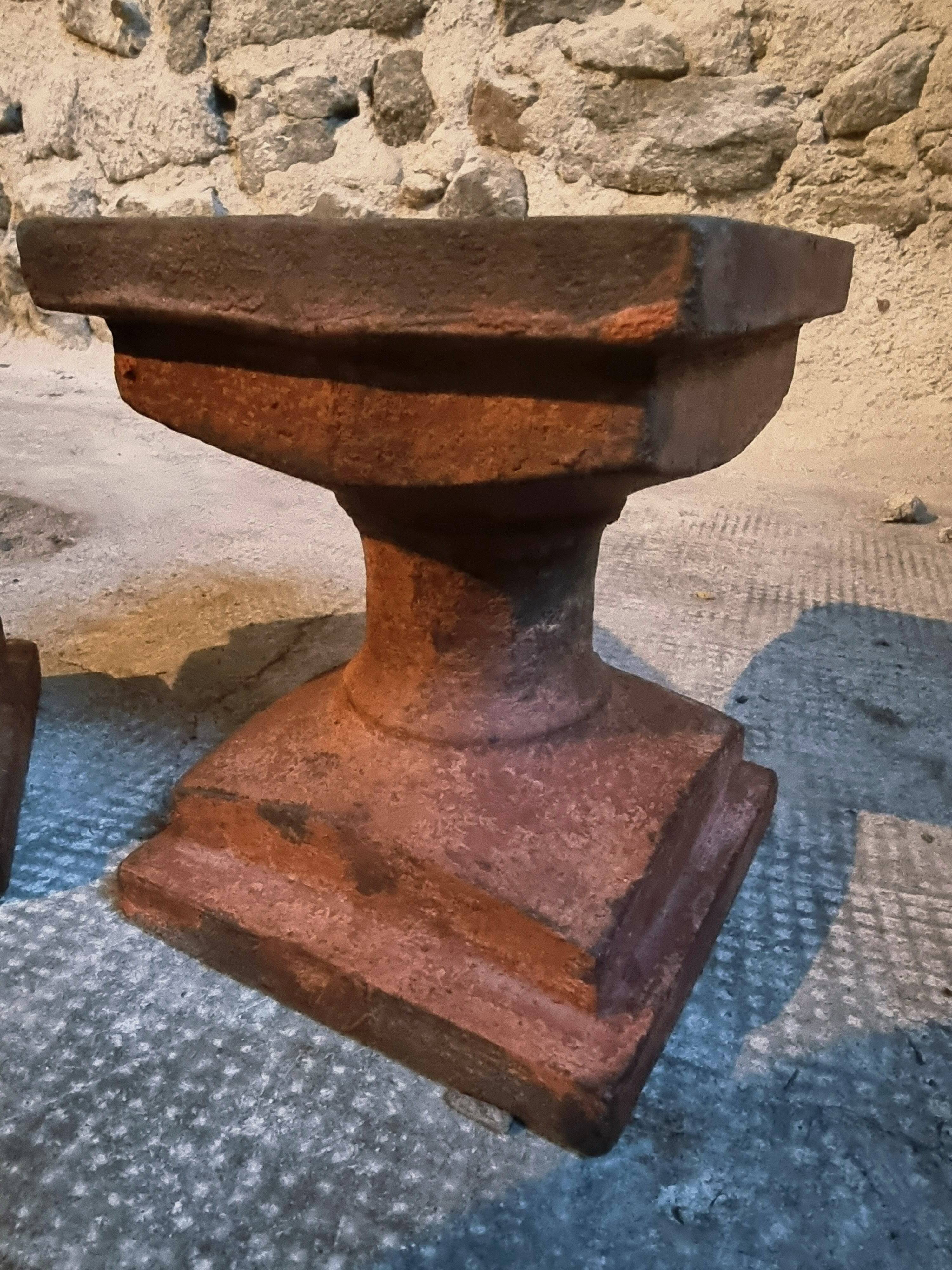 Pair of antique cast iron architectural bases (late 19th - early 20th century)