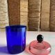 Bocal en verre fait main bleu, rose et noir avec couvercle par Erik Höglund, 1992