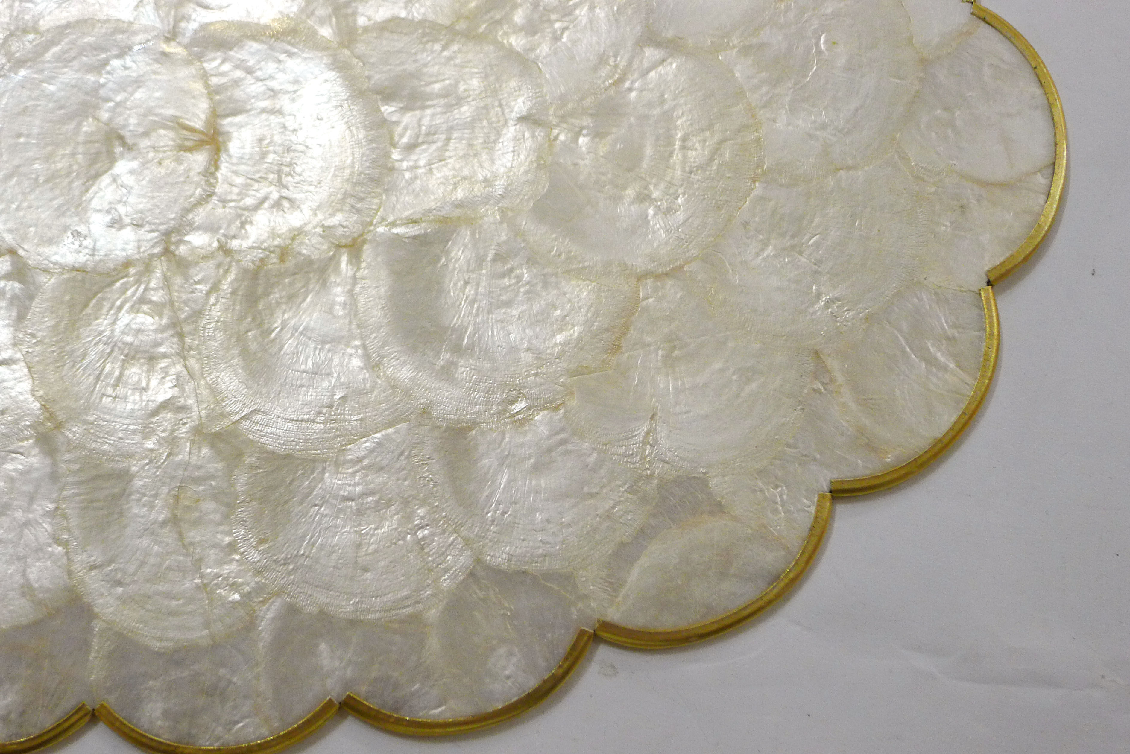 Cloud-shaped mother of Pearl wall decoration
