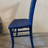 Chaise bistrot ancienne peinte en bleu nuit