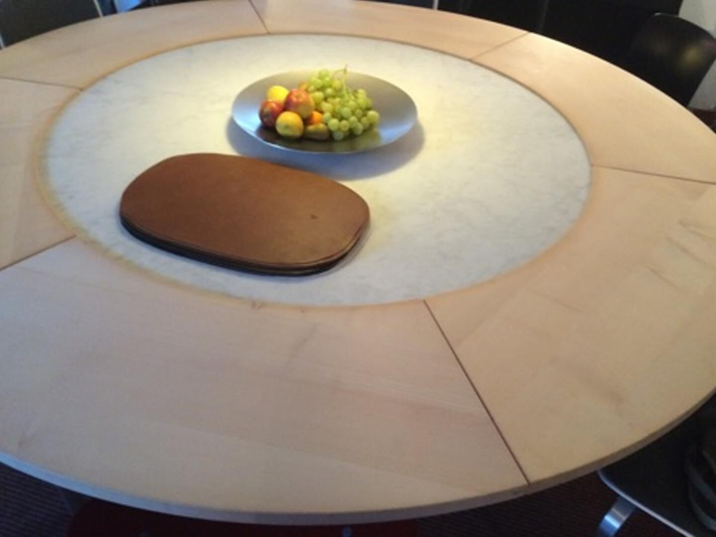 Kp54 + 54 A Poul Kjærholm Dining table