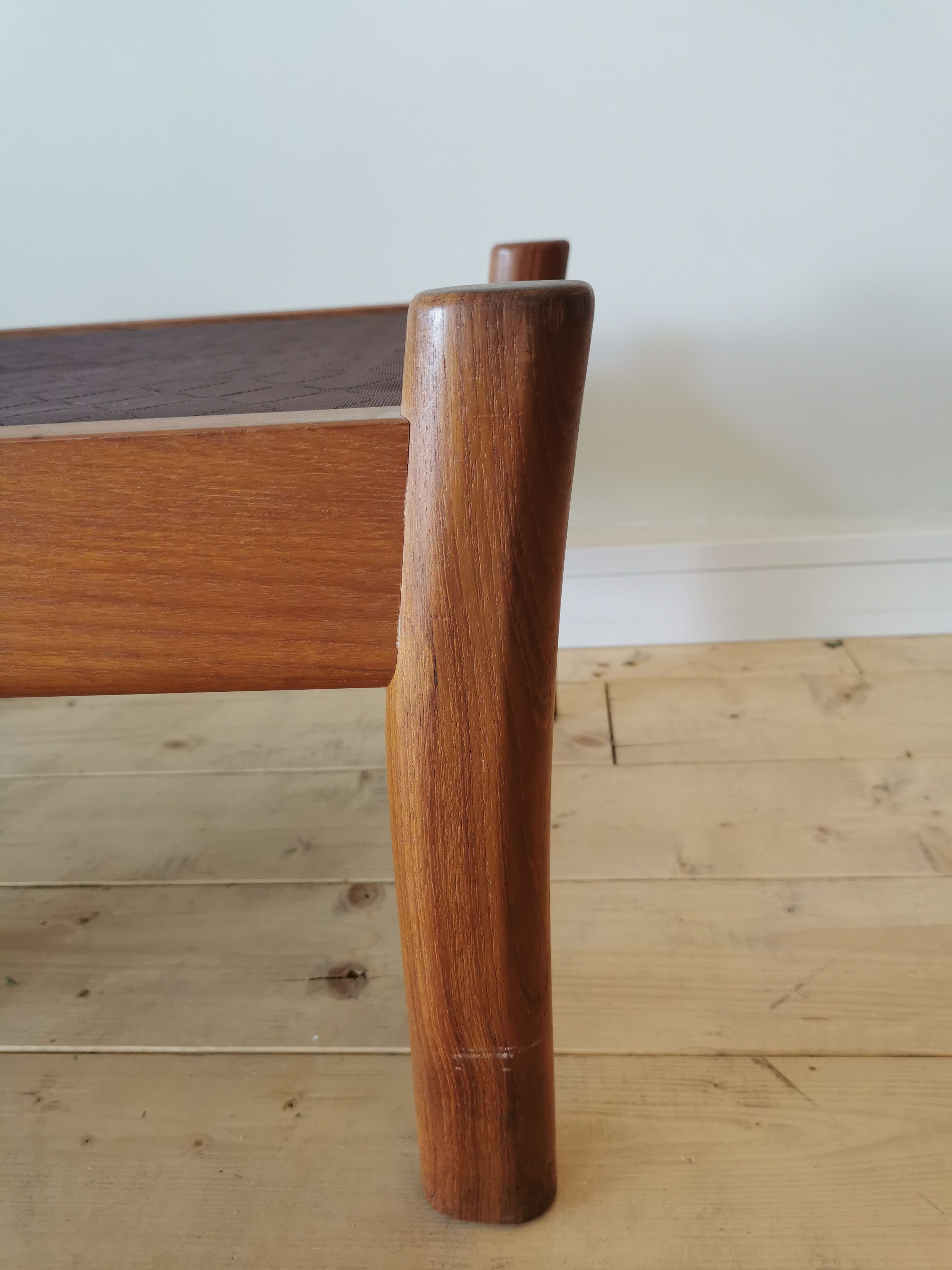 Pair of Dyrlund leather footrest 60s leather
