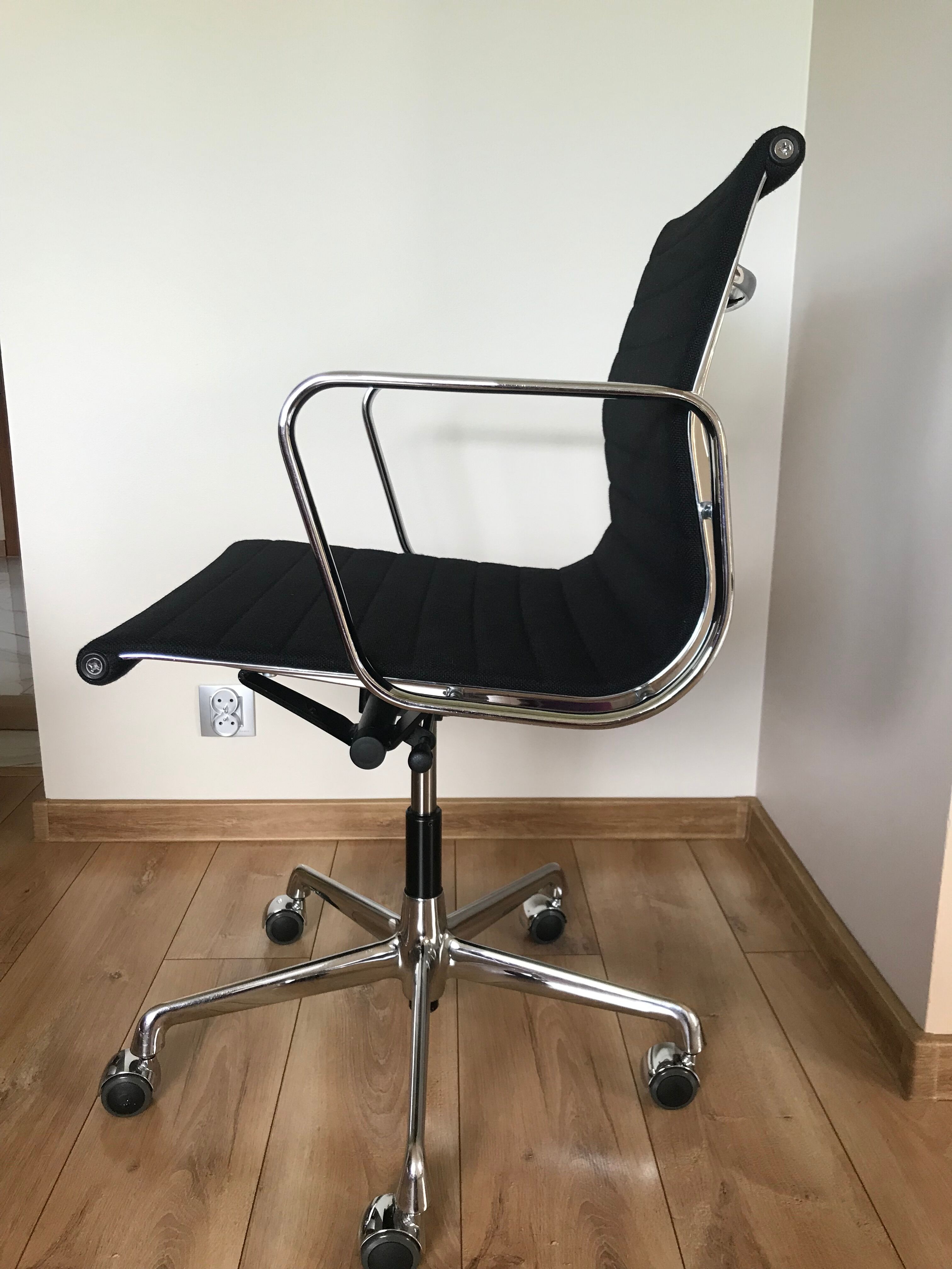 Armchair model EA117 by Charles and Ray Eames Vitra edition