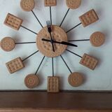 Vintage clock with dial "biscuits and cutlery"