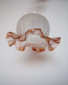 Retro glass suspension