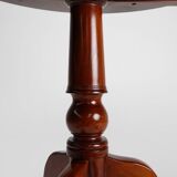 Table ronde à plateau basculant anglaise du XXe siècle en bois de cerisier, Royaume-Uni