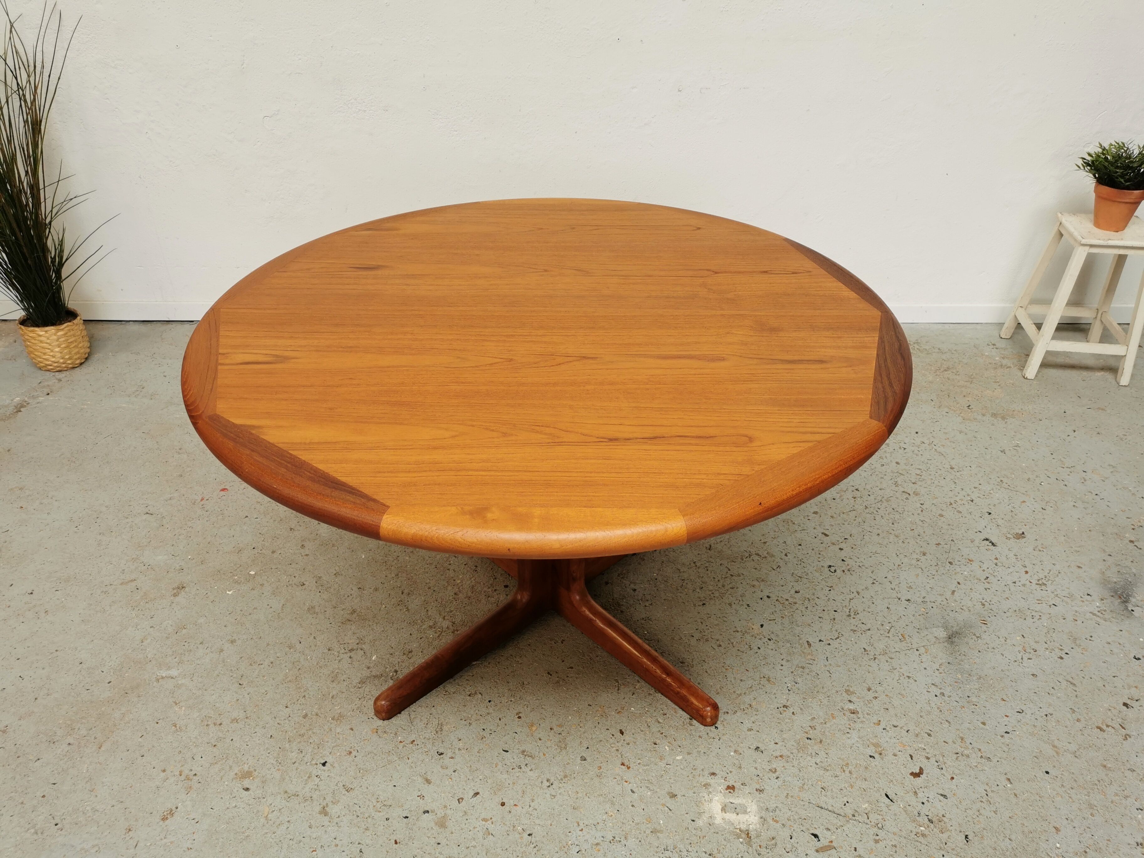Table de Laurits Larsen en teck