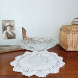 Glass fruit bowl on foot