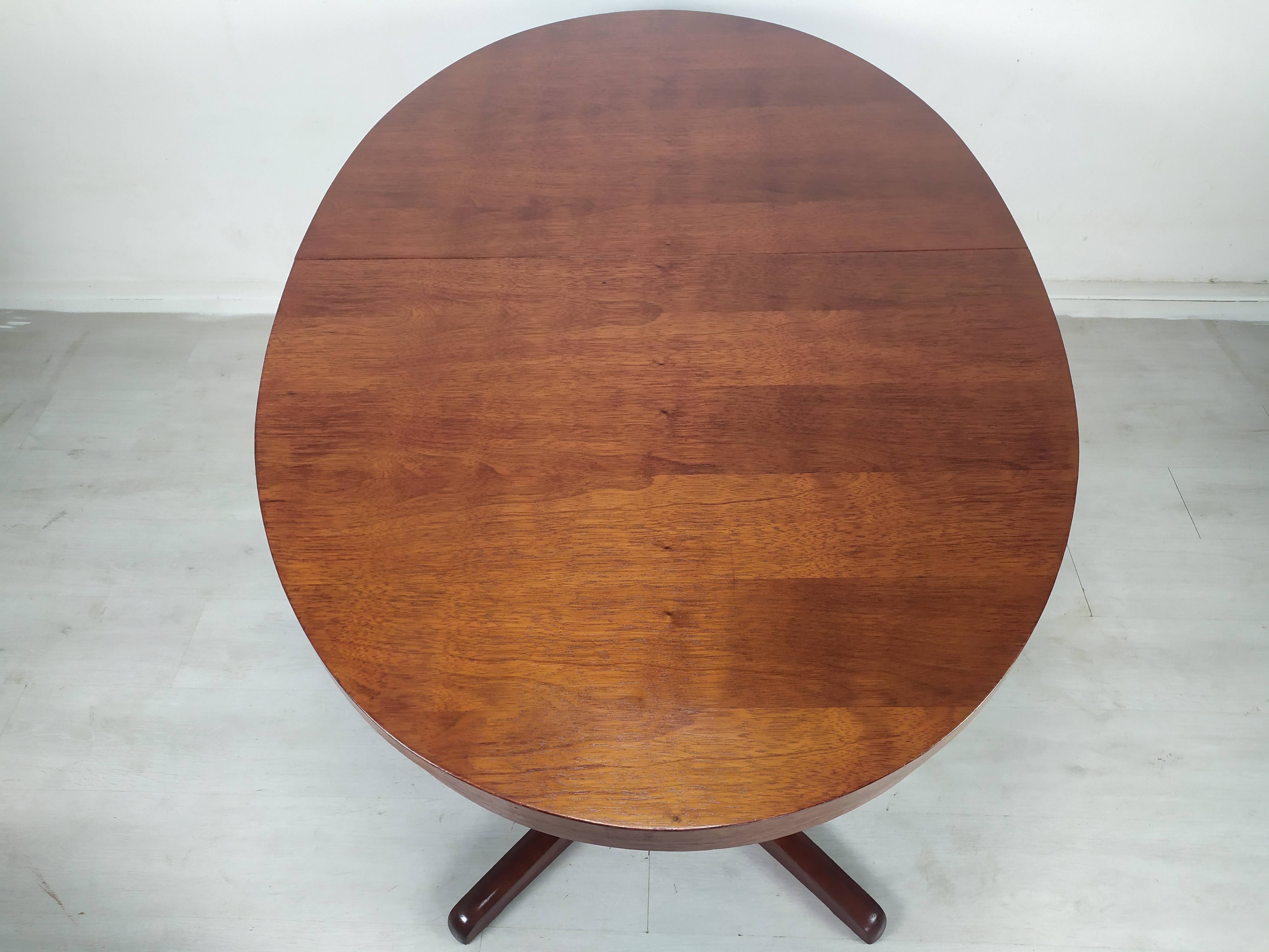 Vintage table baumann