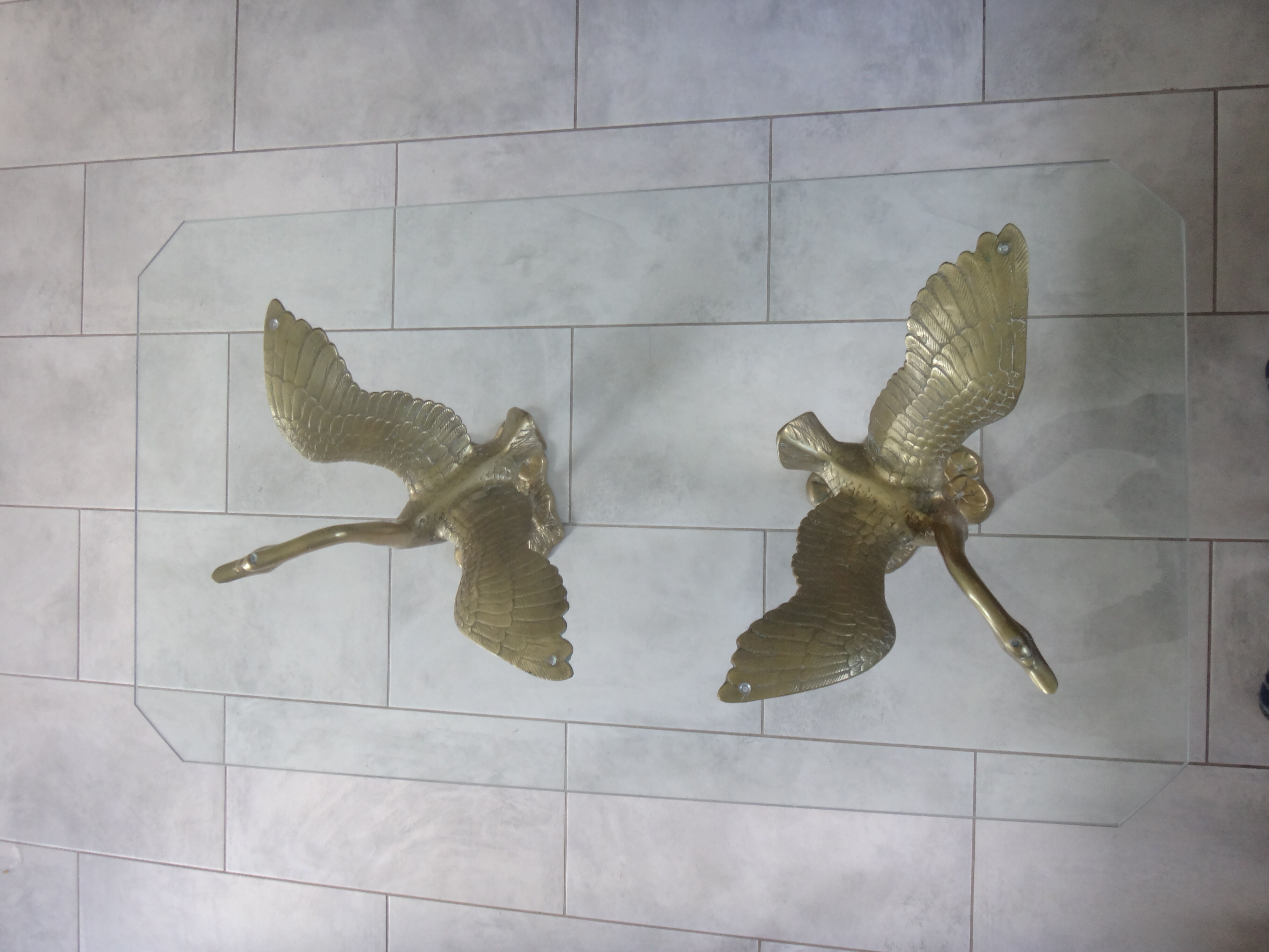 Coffee table swans hollywood regency swan brass design 1960