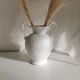 Vases blanc avec anses