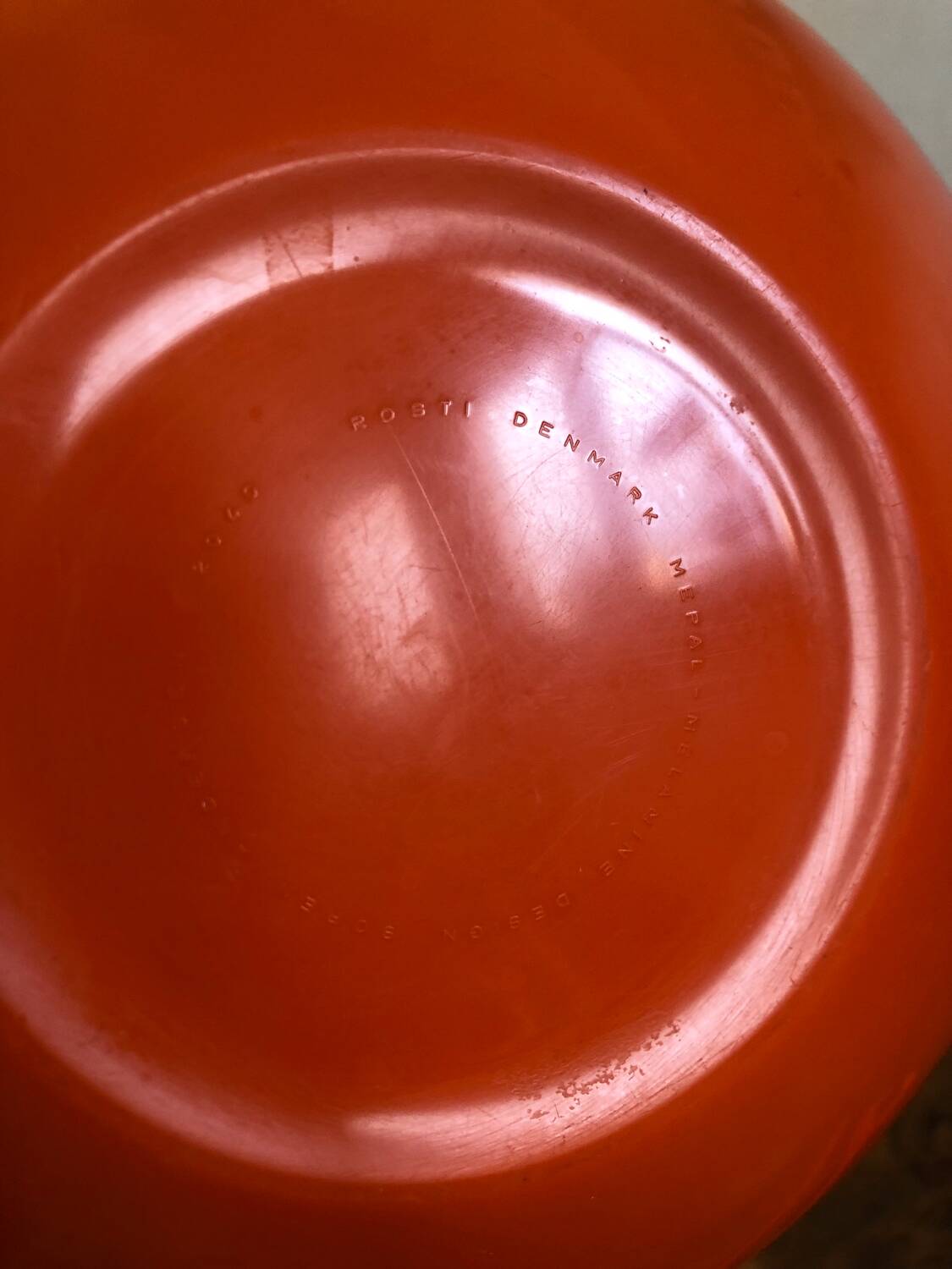 Seventies salad bowl