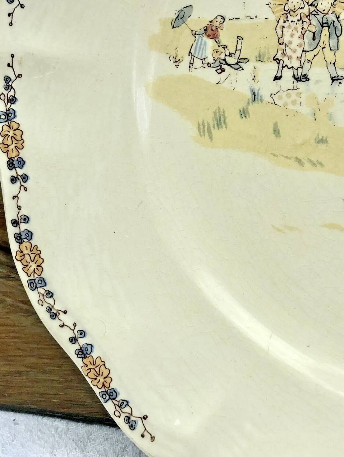 6 Sarreguemines Enfants Richard dinner plates